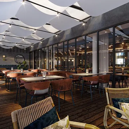 Voco Budapest D8 By Ihg 酒店 4*