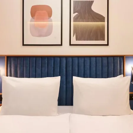 Voco D8 By Ihg Hotel